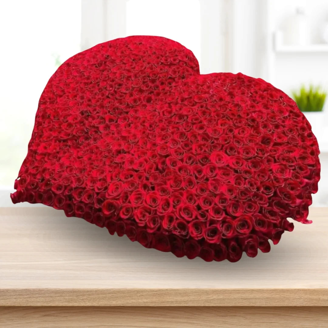 Valentin Large Heart Shape Box Heart Arrangements