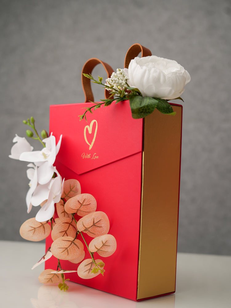 Luxe Love Gift Bag – Elegant Floral &amp; Gold Accents